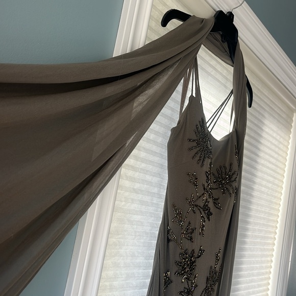 SUE WONG Vintage Nocturne Beaded Gown and scarf wrap - Picture 7 of 17